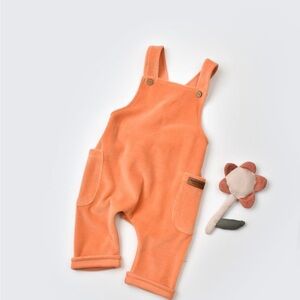 Stay Chic and Comfortable with Organic Velvet Romper - Perfect for Any Occasion!